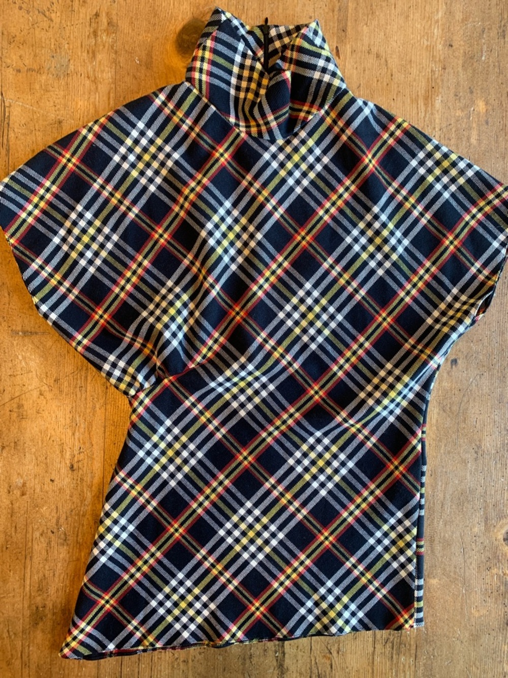 Zara Woman Black Plaid Top with Yellow and Red Accents - Picture 4 of 16